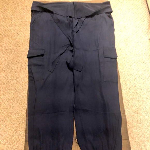 FRAME Navy Satin Cargo Pants - Picture 4 of 10